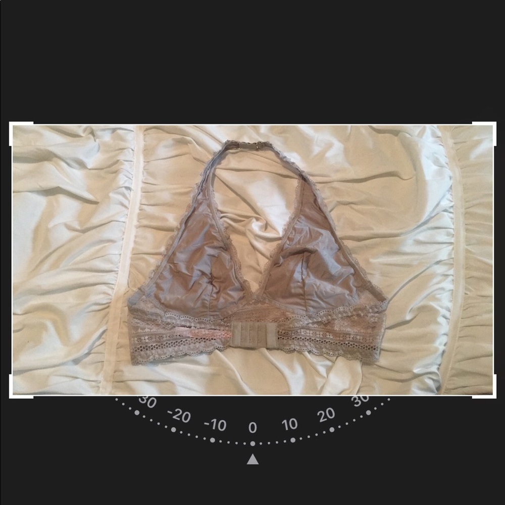 *SOLD*Victoria’s Secret Bralette Size L - Picture 2 of 3